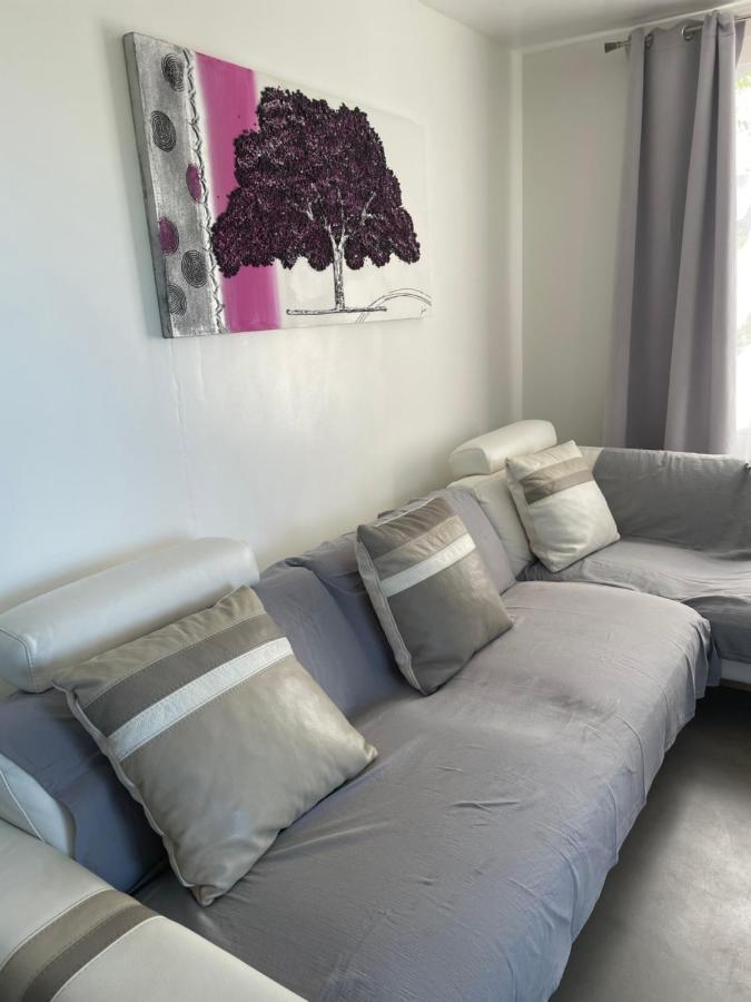 Charmant T2 Meuble Proche Chu Bellepierre Saint-Denis Exterior photo